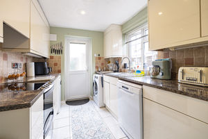 Kitchen- click for photo gallery